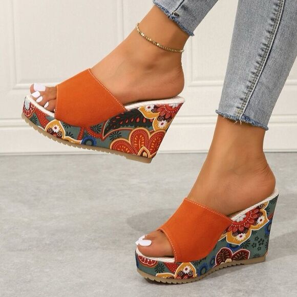 SHEIN Women’s Colorful Paisley Floral Slip-On Platform Wedge Sandals Size 8.5 - Picture 1 of 14